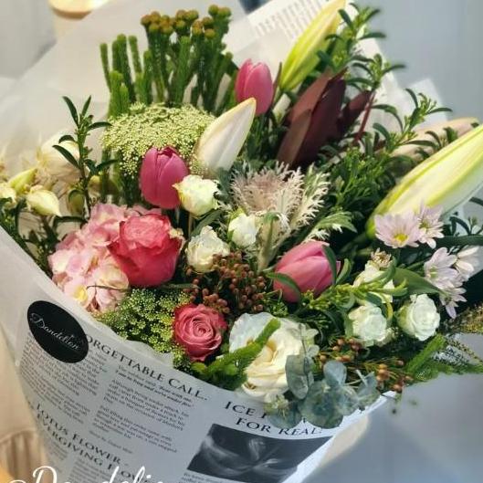 Dandelion Florist